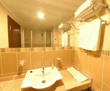 Otel Club Arinna 3*