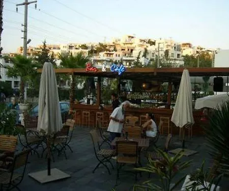 Otel Club Arinna 3*