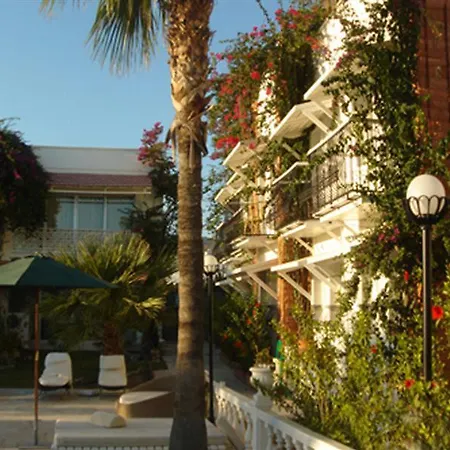 Otel Club Arinna Gümbet